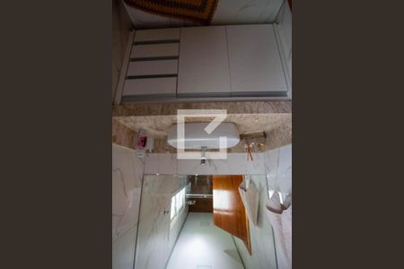 Casa de condomínio à venda com 339m², 4 quartos e 4 vagas Casa de condomínio à venda com 339m², 4 quartos e 4 vagasBanheiro da Suíte 3