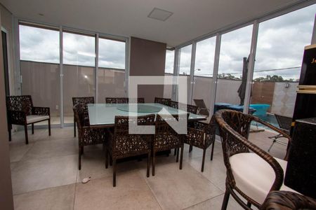 Casa de condomínio à venda com 339m², 4 quartos e 4 vagas Casa de condomínio à venda com 339m², 4 quartos e 4 vagasÁrea gourmet