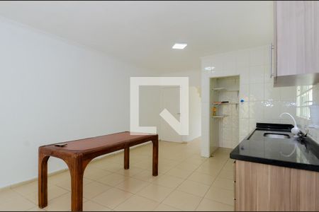 Casa à venda com 180m², 3 quartos e 4 vagasCozinha