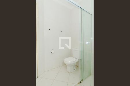 Casa à venda com 180m², 3 quartos e 4 vagasBanheiro da Suíte