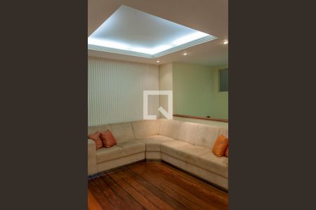 Casa à venda com 400m², 5 quartos e 5 vagas Casa à venda com 400m², 5 quartos e 5 vagasSala 2