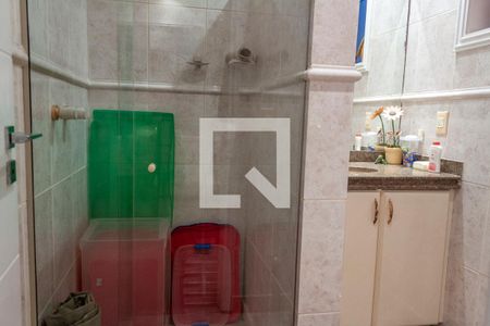 Casa à venda com 400m², 5 quartos e 5 vagas Casa à venda com 400m², 5 quartos e 5 vagasBanheiro quarto 2