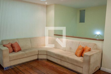 Casa à venda com 400m², 5 quartos e 5 vagas Casa à venda com 400m², 5 quartos e 5 vagasSala 2