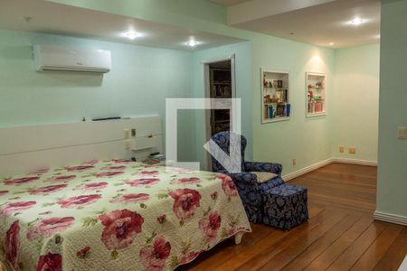 Casa à venda com 400m², 5 quartos e 5 vagas Casa à venda com 400m², 5 quartos e 5 vagasQuarto 5