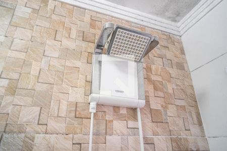 Casa de condomínio à venda com 60m², 2 quartos e 1 vagaBanheiro