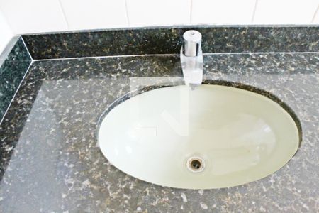 Apartamento à venda com 75m², 2 quartos e 1 vagaBanheiro