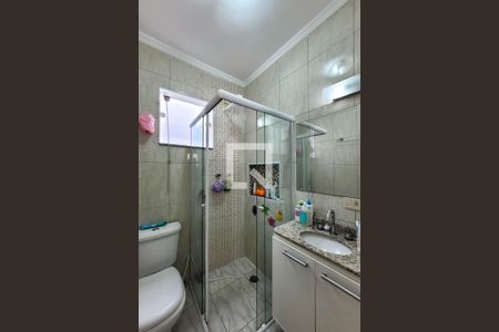 Casa à venda com 241m², 3 quartos e 3 vagas Casa à venda com 241m², 3 quartos e 3 vagasBanheiro Quarto 2 - Suíte