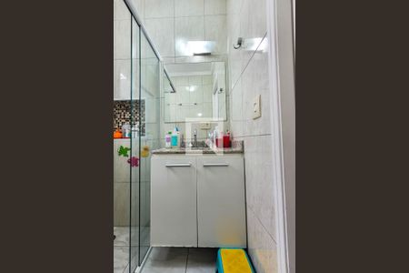 Casa à venda com 241m², 3 quartos e 3 vagas Casa à venda com 241m², 3 quartos e 3 vagasBanheiro Quarto 2 - Suíte