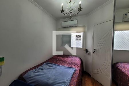 Casa à venda com 241m², 3 quartos e 3 vagas Casa à venda com 241m², 3 quartos e 3 vagasQuarto 1