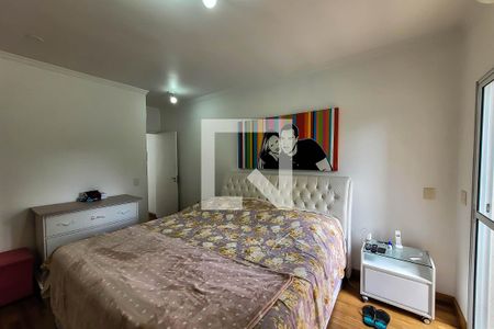 Casa à venda com 241m², 3 quartos e 3 vagas Casa à venda com 241m², 3 quartos e 3 vagasQuarto 3 - Suíte