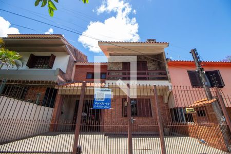 Casa à venda com 280m², 3 quartos e 1 vagaFachada