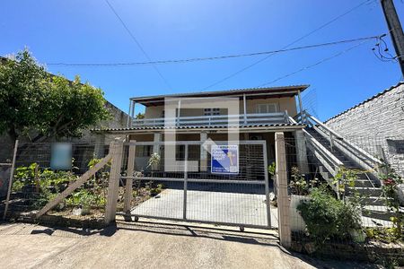 Casa à venda com 130m², 2 quartos e 1 vagaFachada