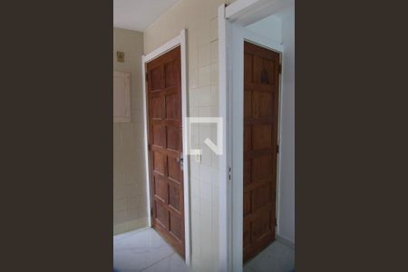 Apartamento à venda com 130m², 2 quartos e 2 vagas Apartamento à venda com 130m², 2 quartos e 2 vagasCozinha
