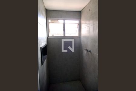 Apartamento à venda com 130m², 2 quartos e 2 vagas Apartamento à venda com 130m², 2 quartos e 2 vagasSuíte banheiro