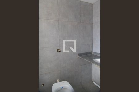 Apartamento à venda com 130m², 2 quartos e 2 vagas Apartamento à venda com 130m², 2 quartos e 2 vagasSuíte banheiro