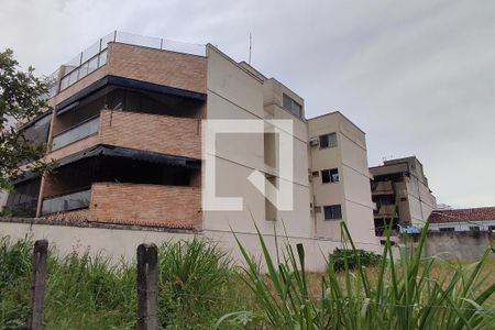Apartamento à venda com 130m², 2 quartos e 2 vagas Apartamento à venda com 130m², 2 quartos e 2 vagasFachada com cartaz QA.