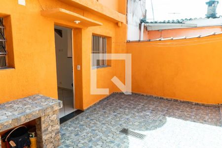 Casa à venda com 50m², 2 quartos e sem vaga Casa à venda com 50m², 2 quartos e sem vagaQuintal