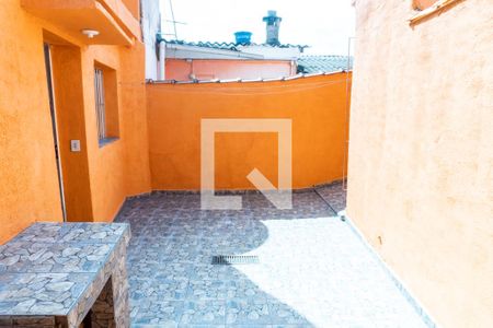 Casa à venda com 50m², 2 quartos e sem vaga Casa à venda com 50m², 2 quartos e sem vagaQuintal