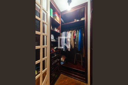 Apartamento à venda com 154m², 3 quartos e 3 vagasCloset