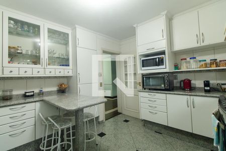 Apartamento à venda com 154m², 3 quartos e 3 vagasCozinha