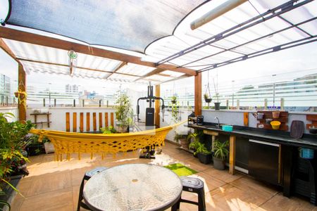 Apartamento à venda com 138m², 3 quartos e 1 vaga Apartamento à venda com 138m², 3 quartos e 1 vagaEspaço gourmet