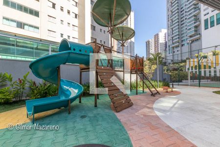 Apartamento à venda com 190m², 4 quartos e 4 vagas