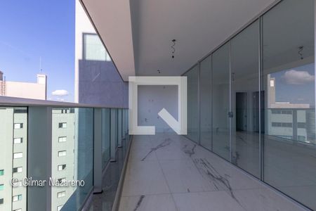 Apartamento à venda com 190m², 4 quartos e 4 vagas