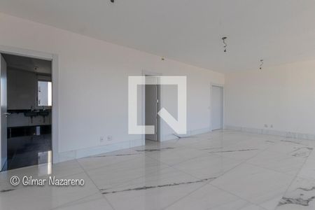 Apartamento à venda com 190m², 4 quartos e 4 vagas