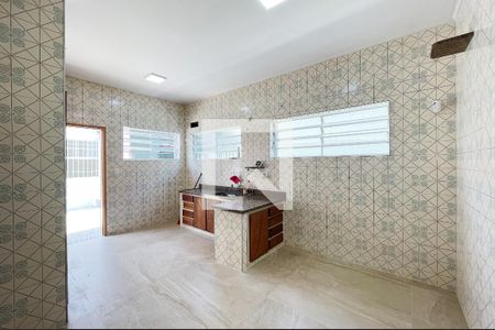 Casa à venda com 180m², 3 quartos e 4 vagas Casa à venda com 180m², 3 quartos e 4 vagasCozinha