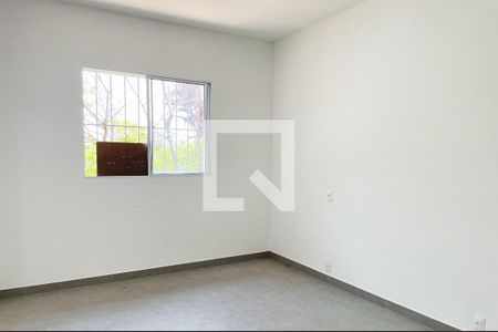 Casa à venda com 180m², 3 quartos e 4 vagas Casa à venda com 180m², 3 quartos e 4 vagasQuarto 1