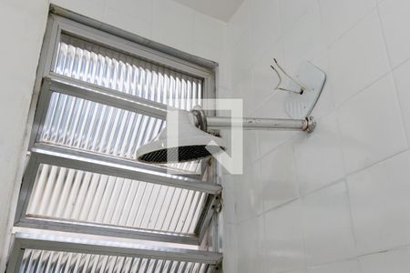 Apartamento à venda com 65m², 2 quartos e 1 vaga Apartamento à venda com 65m², 2 quartos e 1 vagaBanheiro