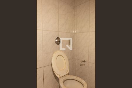 Banheiro de apartamento para alugar com 1 quarto, 40m² em Vila Ipiranga, Porto Alegre