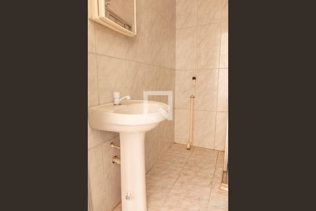 Banheiro de apartamento para alugar com 1 quarto, 40m² em Vila Ipiranga, Porto Alegre