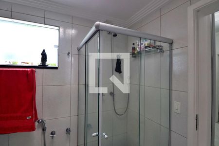 Apartamento à venda com 263m², 4 quartos e 3 vagasBanheiro da Suíte 1