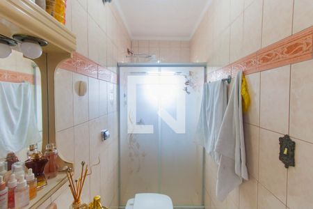 Casa à venda com 250m², 3 quartos e 7 vagas Casa à venda com 250m², 3 quartos e 7 vagasBanheiro da Suíte