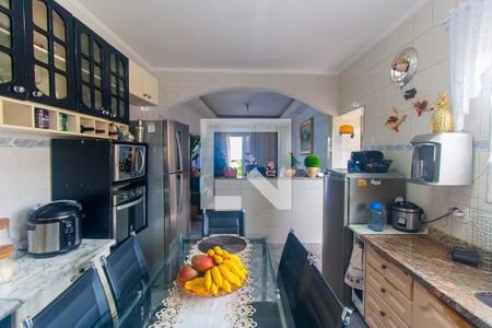 Casa à venda com 250m², 3 quartos e 7 vagas Casa à venda com 250m², 3 quartos e 7 vagasCozinha