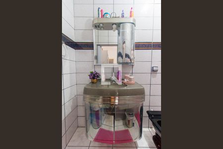 Casa à venda com 250m², 3 quartos e 7 vagas Casa à venda com 250m², 3 quartos e 7 vagasBanheiro da Suíte 2