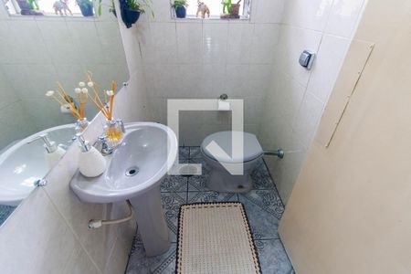 Casa à venda com 250m², 3 quartos e 7 vagas Casa à venda com 250m², 3 quartos e 7 vagasBanheiro 3