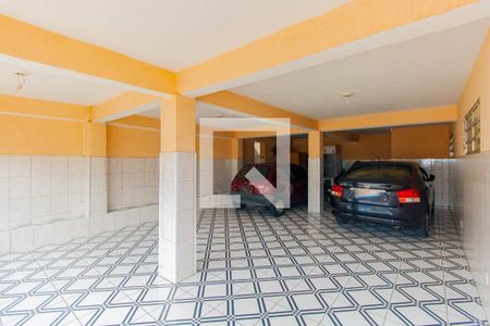 Casa à venda com 250m², 3 quartos e 7 vagas Casa à venda com 250m², 3 quartos e 7 vagasGaragem