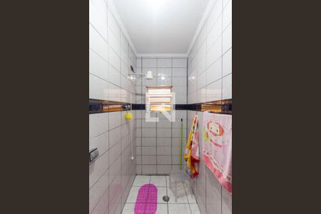 Casa à venda com 250m², 3 quartos e 7 vagas Casa à venda com 250m², 3 quartos e 7 vagasBanheiro da Suíte 2