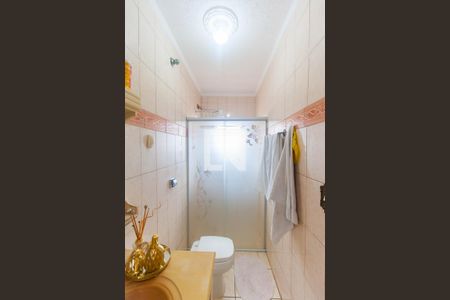 Casa à venda com 250m², 3 quartos e 7 vagas Casa à venda com 250m², 3 quartos e 7 vagasBanheiro da Suíte