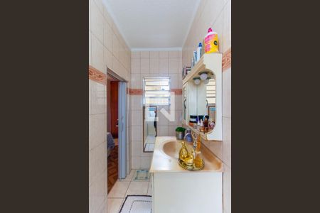 Casa à venda com 250m², 3 quartos e 7 vagas Casa à venda com 250m², 3 quartos e 7 vagasBanheiro da Suíte