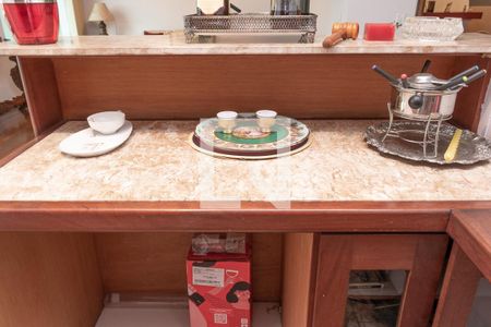 Bar de casa à venda com 5 quartos, 677m² em Jardim Santa Mena, Guarulhos