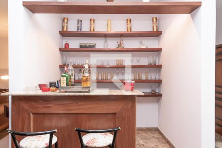 Bar de casa à venda com 5 quartos, 677m² em Jardim Santa Mena, Guarulhos