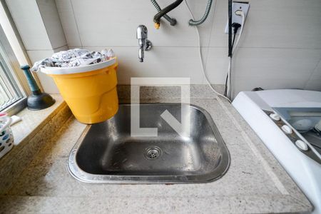 Apartamento à venda com 90m², 3 quartos e 1 vagaÁrea de Serviço