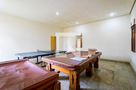 Apartamento à venda com 182m², 4 quartos e 3 vagas Apartamento à venda com 182m², 4 quartos e 3 vagasÁrea comum - Espaço de jogos