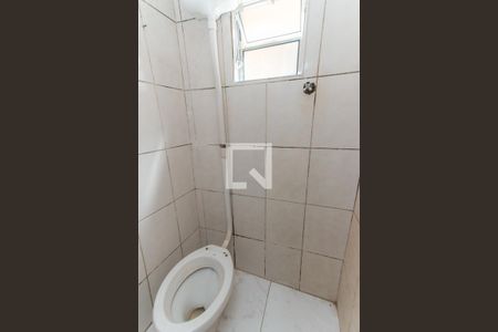Banheiro de apartamento para alugar com 1 quarto, 20m² em Vila Guilherme, São Paulo