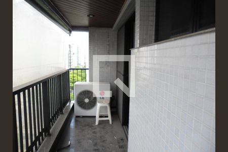 Apartamento à venda com 289m², 4 quartos e 4 vagas