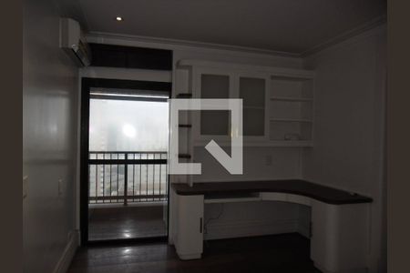 Apartamento à venda com 289m², 4 quartos e 4 vagas