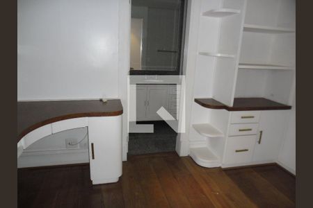 Apartamento à venda com 289m², 4 quartos e 4 vagas